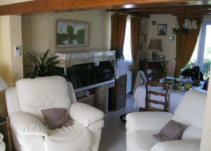 Cosy Avec Cheminee Et Animaux Acceptes - Fr-1-585-144 * Cousances-les-Forges